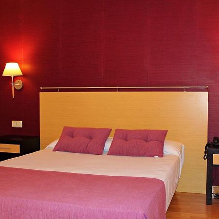 Hotel Equo Aranjuez Bagian luar foto