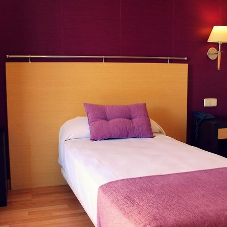 Hotel Equo Aranjuez Bagian luar foto