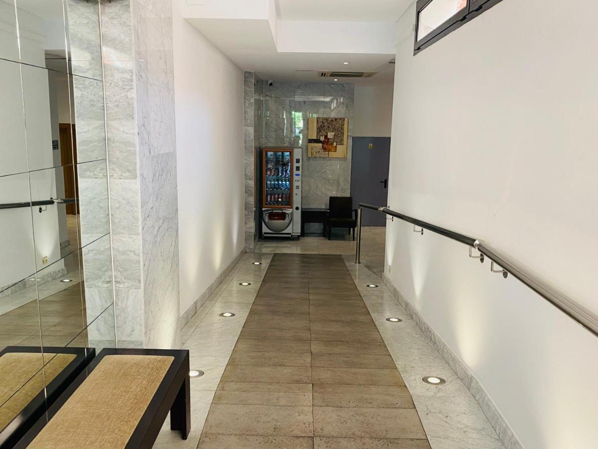 Hotel Equo Aranjuez Bagian luar foto