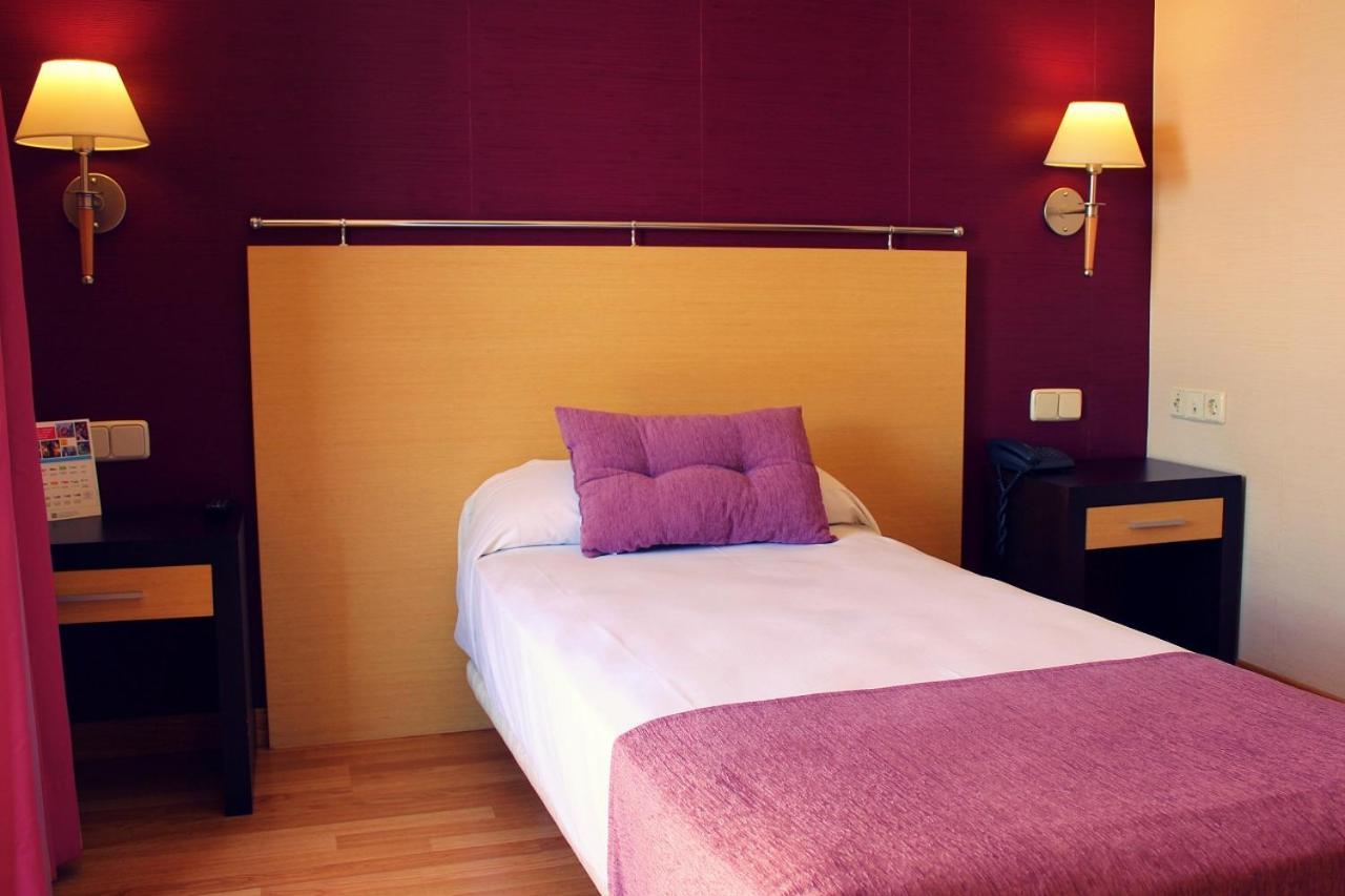 Hotel Equo Aranjuez Bagian luar foto