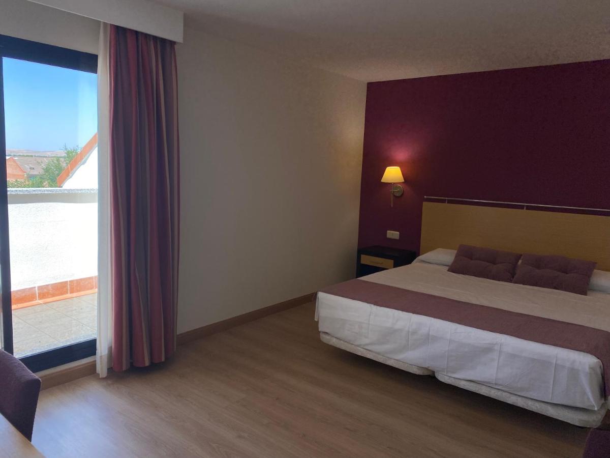 Hotel Equo Aranjuez Ruang foto