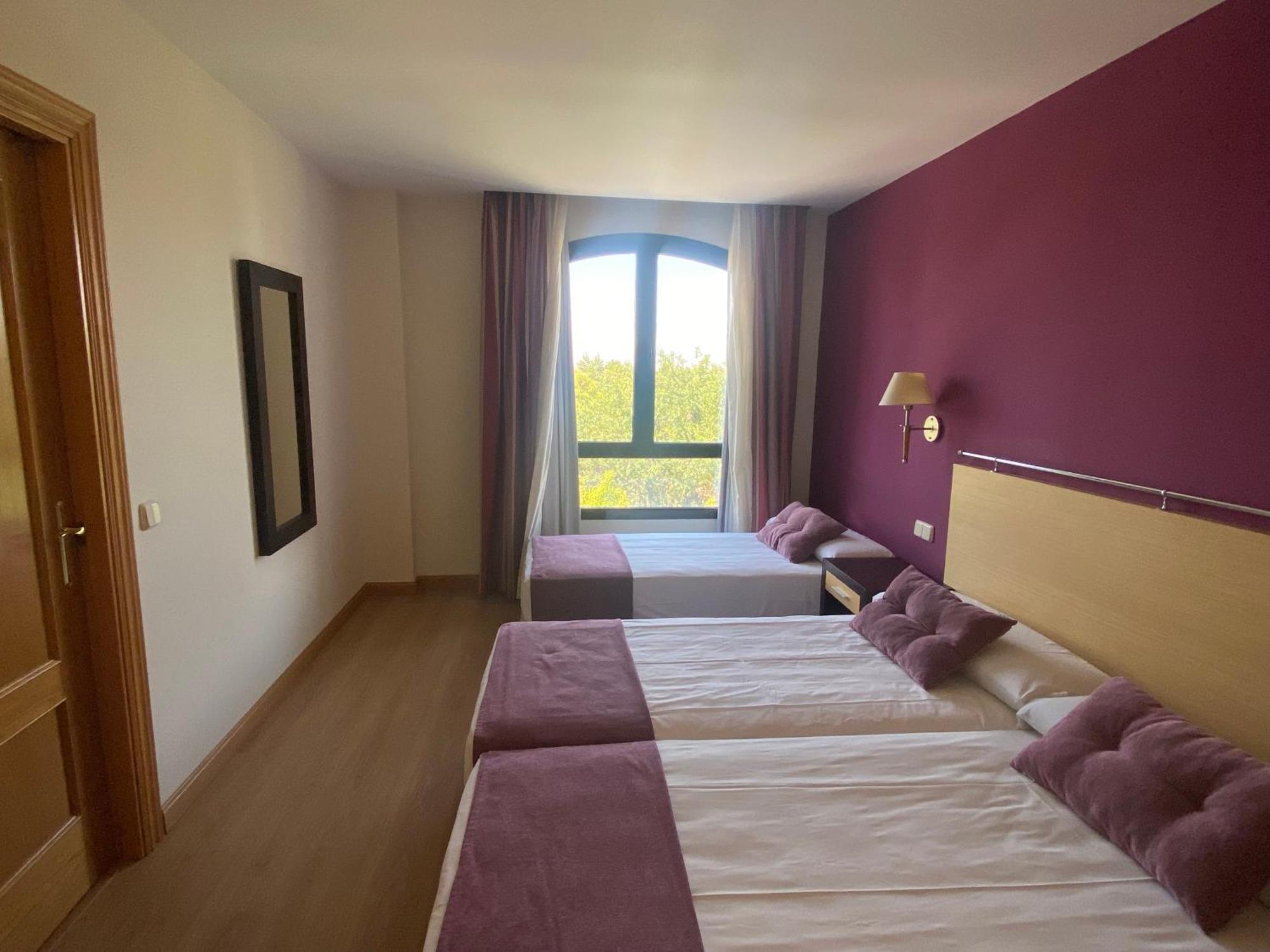 Hotel Equo Aranjuez Ruang foto
