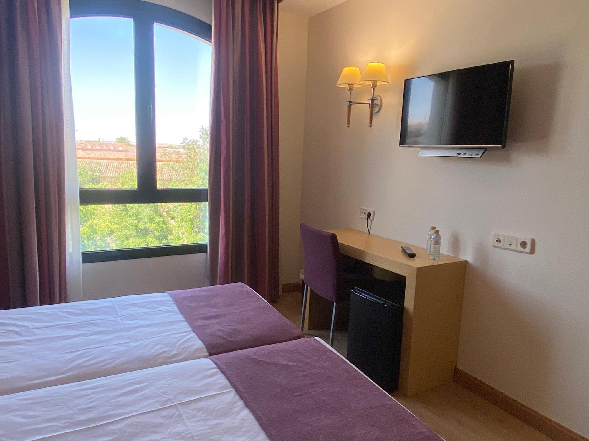 Hotel Equo Aranjuez Ruang foto